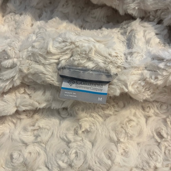 Columbia Purple Puffer Jacket - Picture 4 of 4